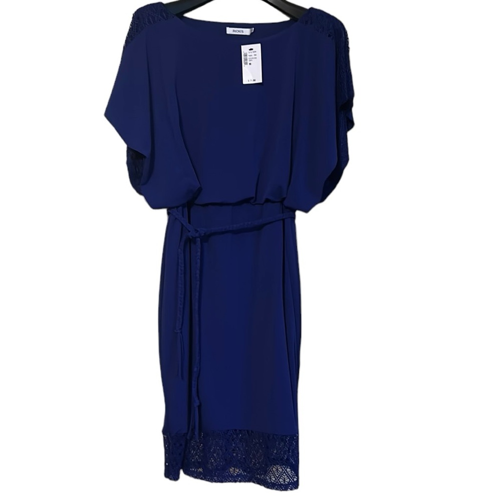Ricki’s women’s dress‎ size medium lacey accents
